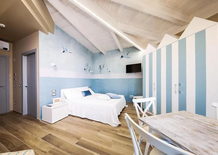 Vicolo Malavolta 7 Rooms And Suites